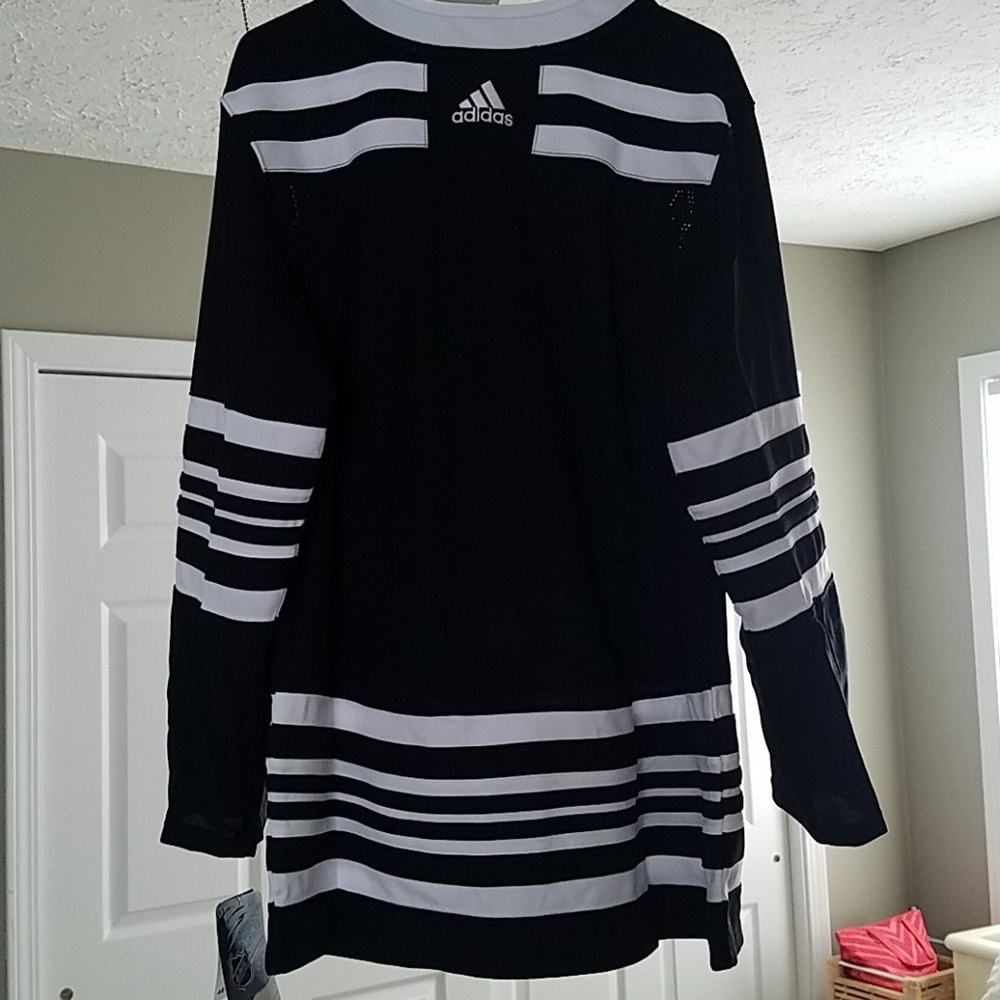 Adidas NHL Chicago Blackhawks Jersey NWT - Picture 5 of 12
